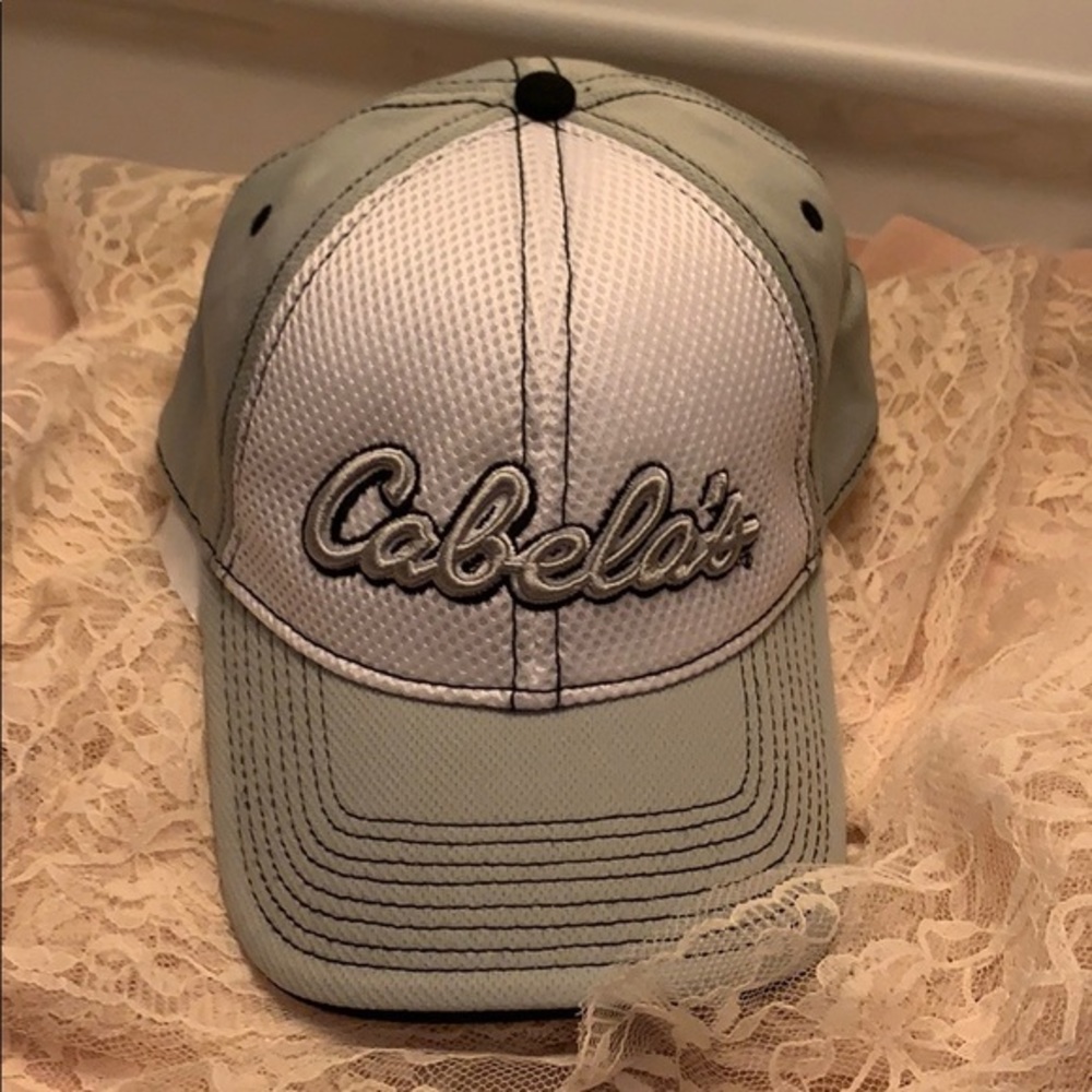 Cabelas cap Pre owned